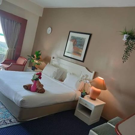 Seaview Deluxe Studio Couples Room S Tanjung Bungah (Penang) Luaran gambar