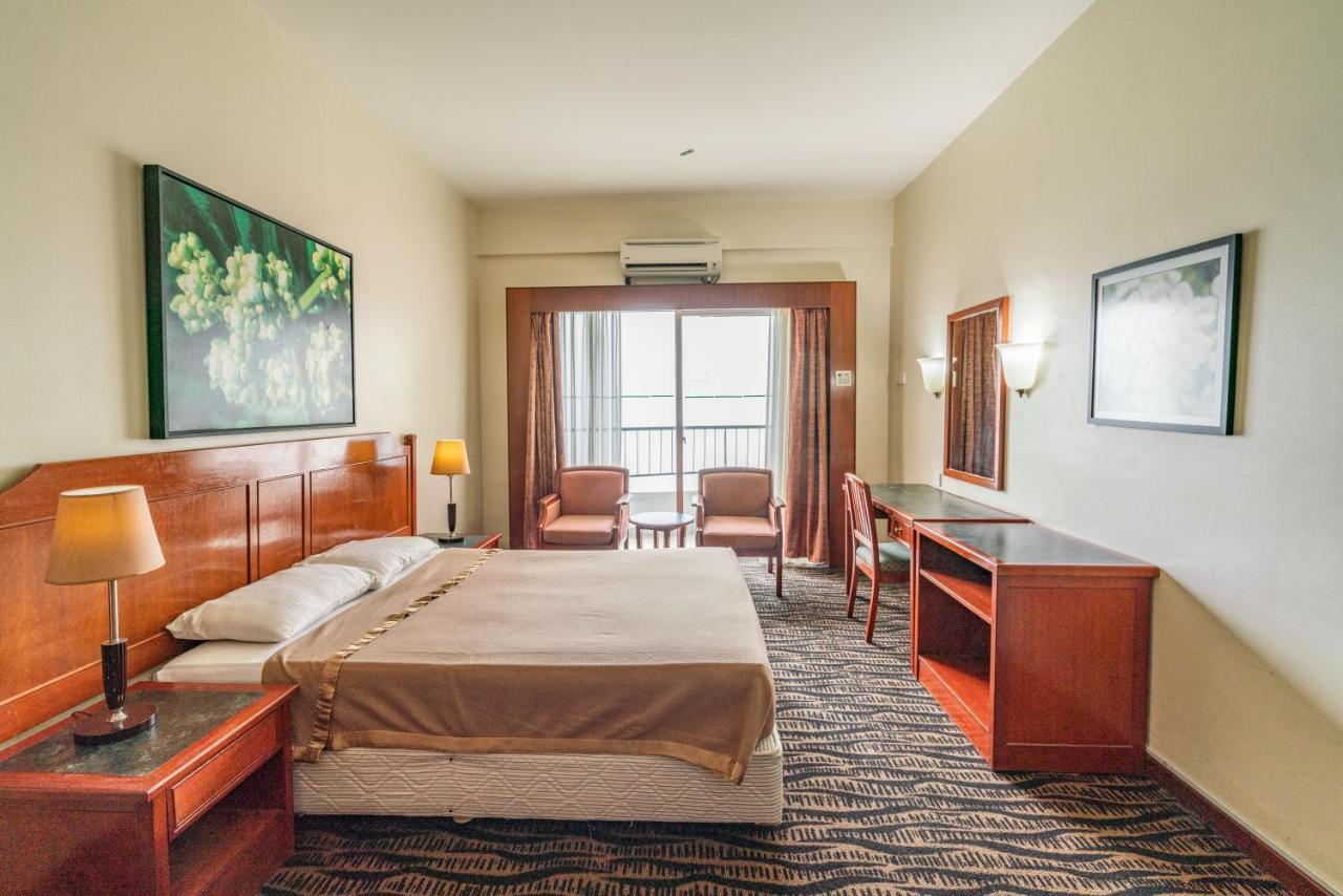 Seaview Deluxe Studio Couples Room S Tanjung Bungah (Penang) Luaran gambar