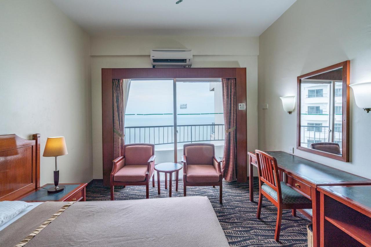 Seaview Deluxe Studio Couples Room S Tanjung Bungah (Penang) Luaran gambar