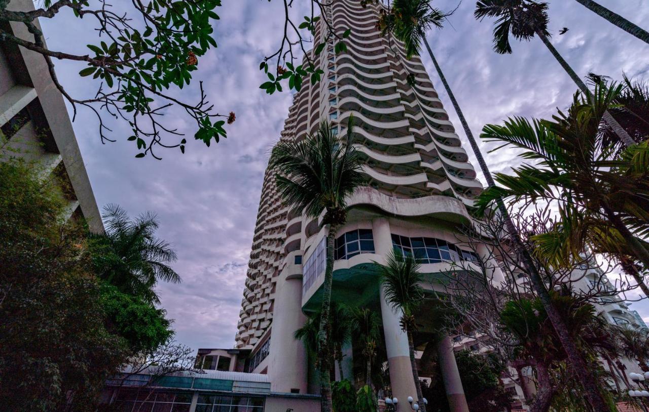 Seaview Deluxe Studio Couples Room S Tanjung Bungah (Penang) Luaran gambar