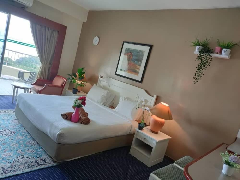 Seaview Deluxe Studio Couples Room S Tanjung Bungah (Penang) Luaran gambar