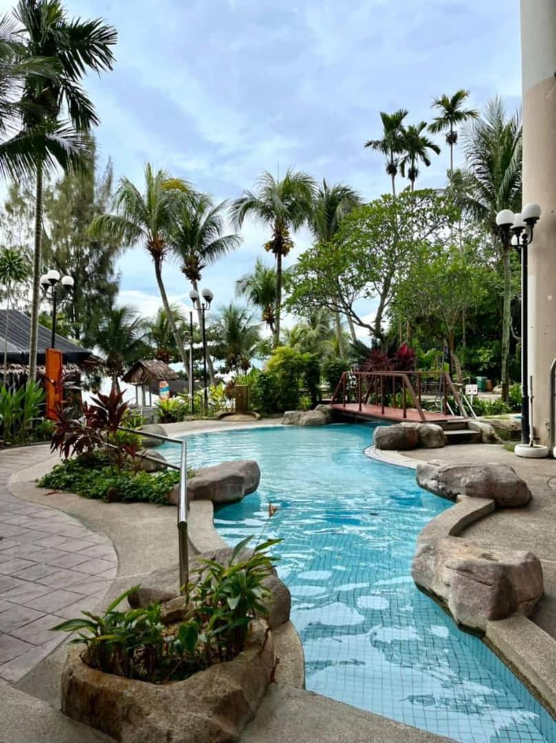 Seaview Deluxe Studio Couples Room S Tanjung Bungah (Penang) Luaran gambar
